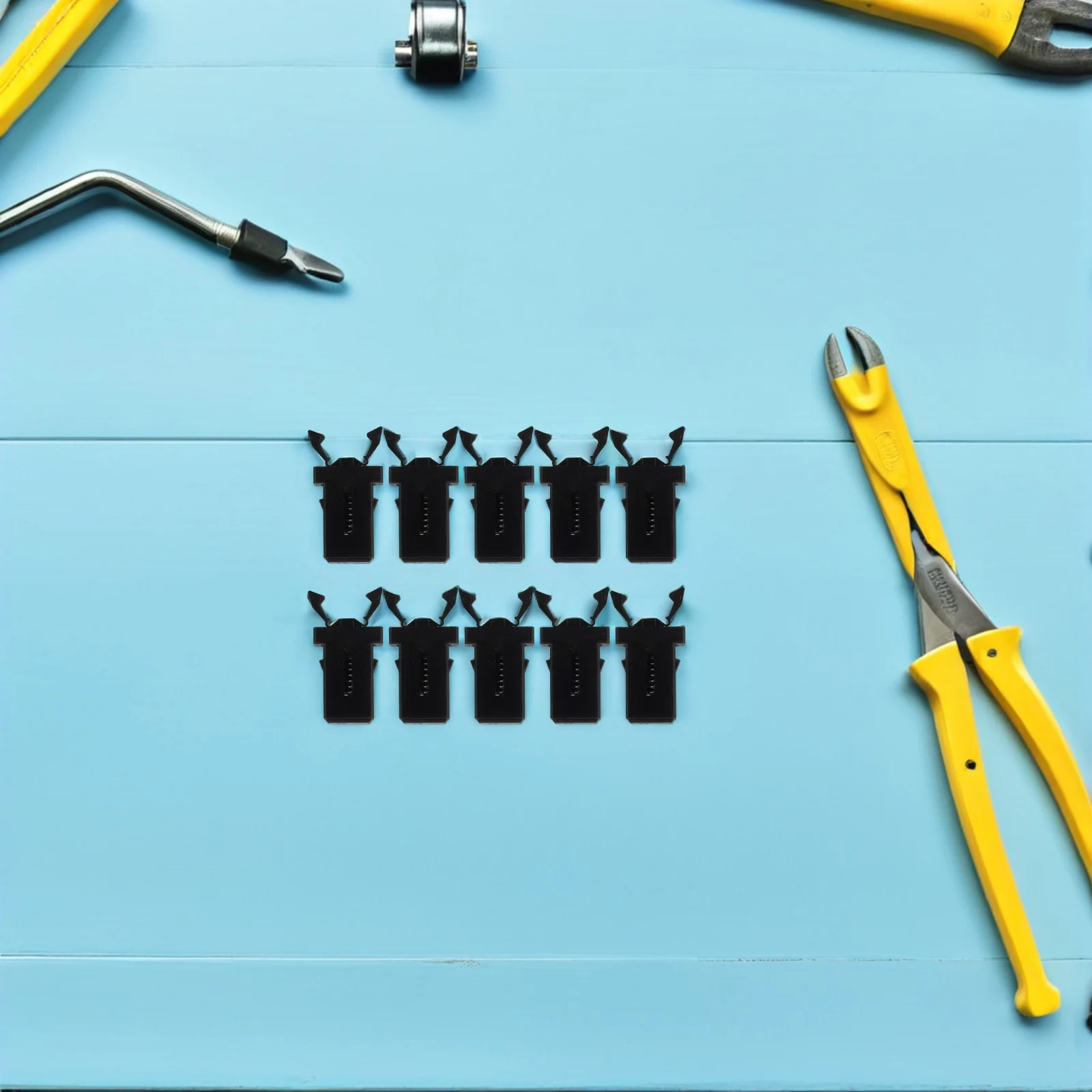 

10Pcs Easy-Fit Press-Type Buckle for Garbage Bin Tough Plastic Replacement Lock for Trash Can Lid Secure Fastening Solution