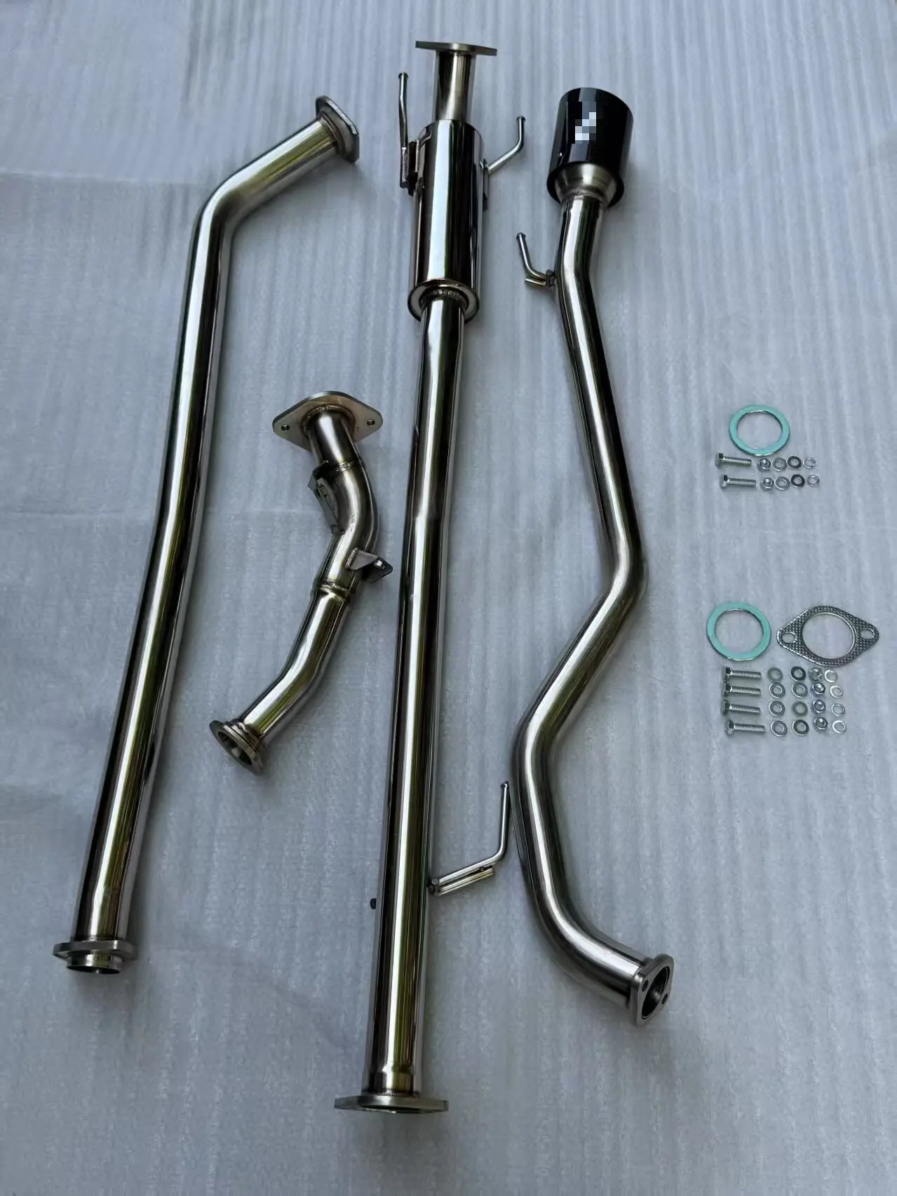 Professioneller Performance-Auspuffschalldämpfer für 2015+ Revo Automotive Hilux 304 Edelstahl mit professionellem Service