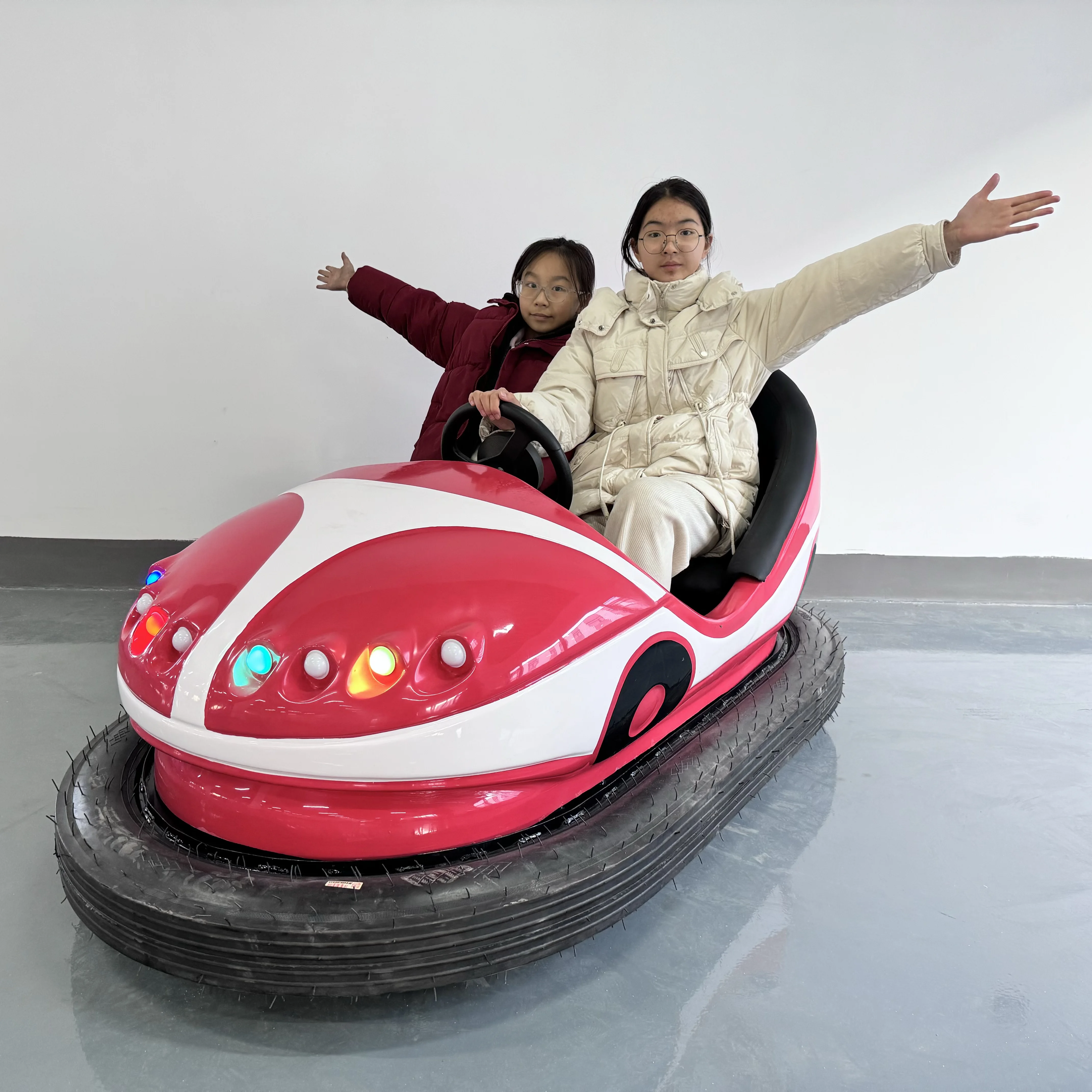 

Factory Direct Customizable Ride-on Dodgem Electric Bumper Cars for Indoor/Outdoor Amusement Park Fun for adult and Kids