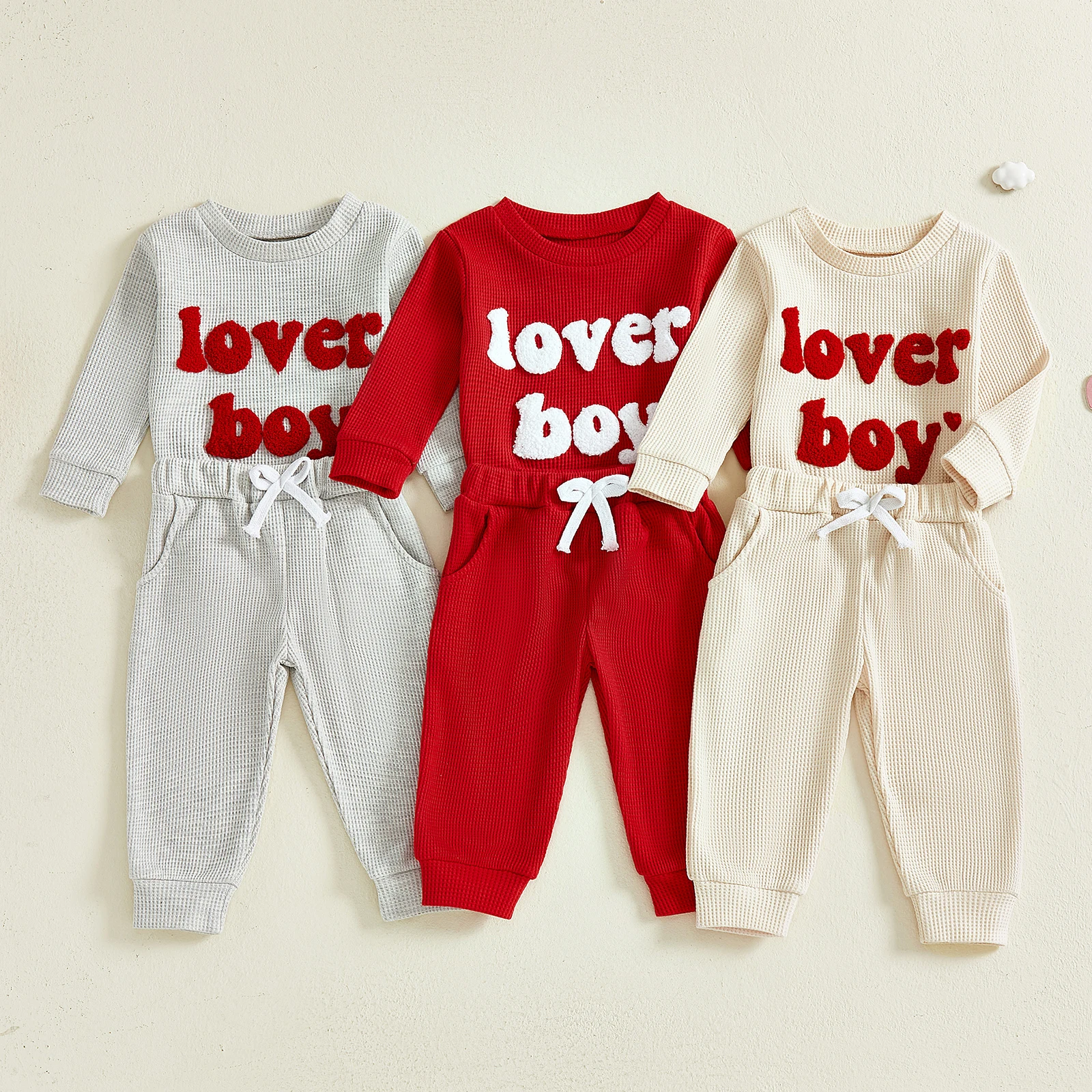 

Весенняя одежда для новорожденных мальчиков, комбинезон с длинными рукавами и вышивкой букв, однотонные длинные штаны, комплект из 2 предметов на День святого Валентина