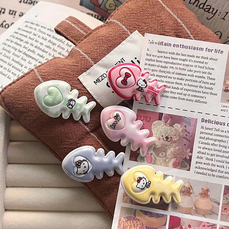 1PC KT Series Simple Animal Fish Bone Hair Clip Plastic Headwear Versatile Hair DIY Accessories Barrettes Hairpin Girls Gifts