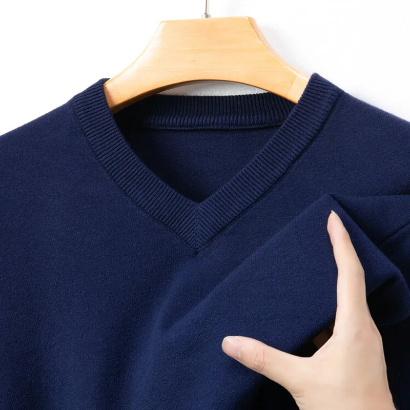 100% Wool Spring and Autumn Woolen Sweater Men's V-neck Knitted Sweater Middle aged V-neck Sweater Warm Base Sweater pullovers