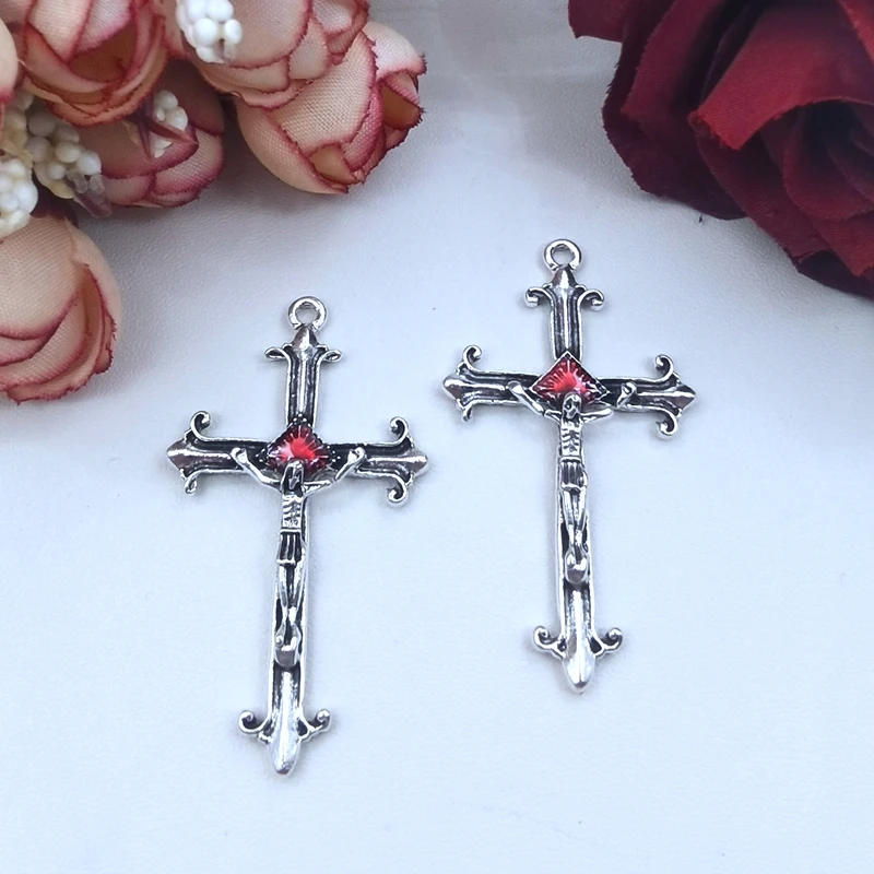 5pcs European and American Gothic Punk Jewelry Cross Pendant DIY Character Relief Jewelry Production Prayer Pastor Accessories