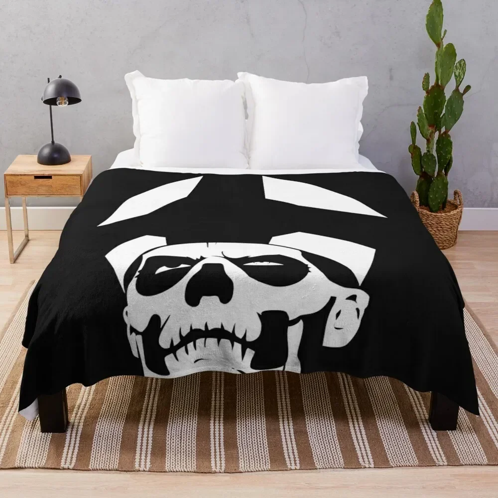 Ghost - Papa Emeritus II - minimaliste T-shirt essentiel Throw Blanket Luxury Throw Soft Beds Soft Blankets For Sofas Blankets