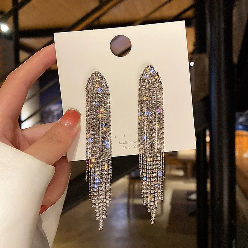 New Classic Crystal Earrings Ladies Exaggerated Long Earrings Tassels Rhinestone Earrings Fashion Ladies Korean Earrings Jewelry