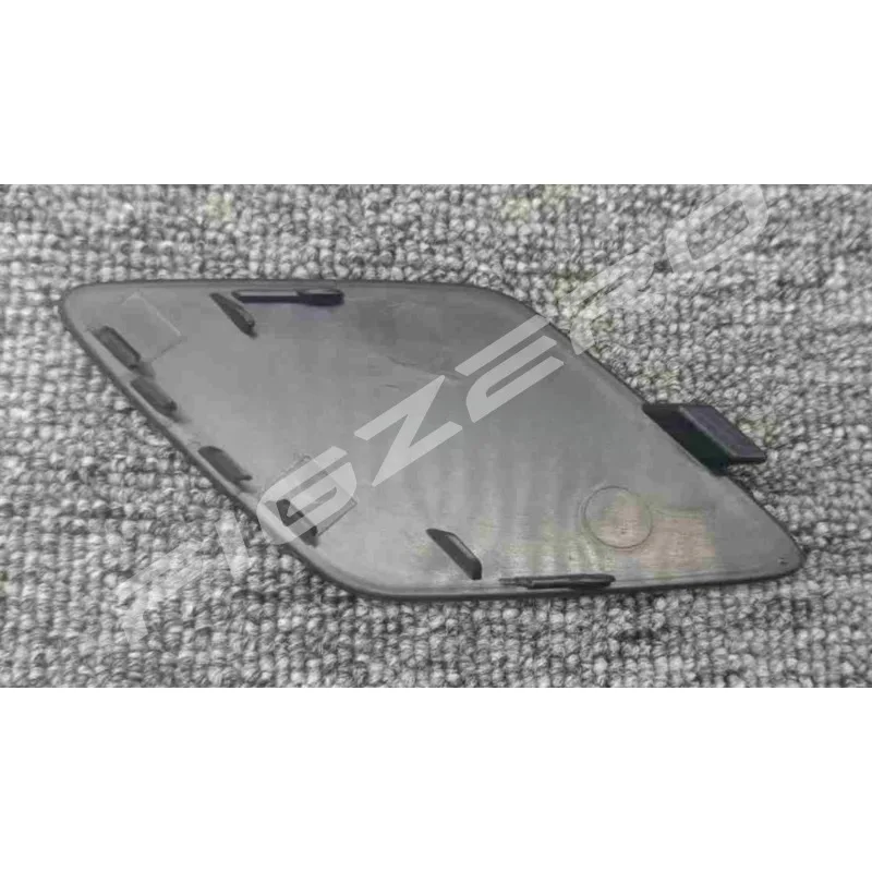 Trailer Cap Front Rear Bumper Bar Towing Hitch Covers Tow Hole Cover for Volvo XC60 2022 2023 2024 2025 Unpainted White Brown