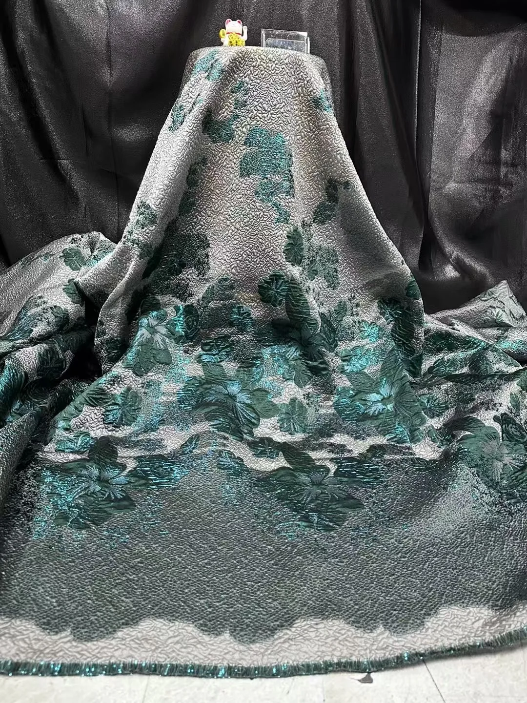 

African Brocade Jacquard Lace Fabrics 5Yards 2025 High Quality French Gilded Lace For Women Wedding Party Dresses HCW6294