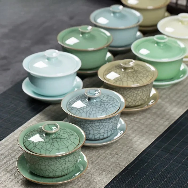 135ml Chinese Longquan Celadon Kung Fu Tea Set Manual Sancai Cover Bowl Ceramic Ge Kiln Ice Crack Hand Grab Tea Bowl Drinkware