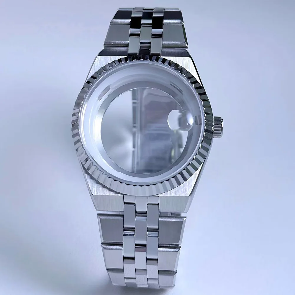 

Серебряный корпус NH35, 39,5 мм, высококачественный механизм nh35, корпус из сапфирового стекла, совместимый с циферблатом 33,6 мм.