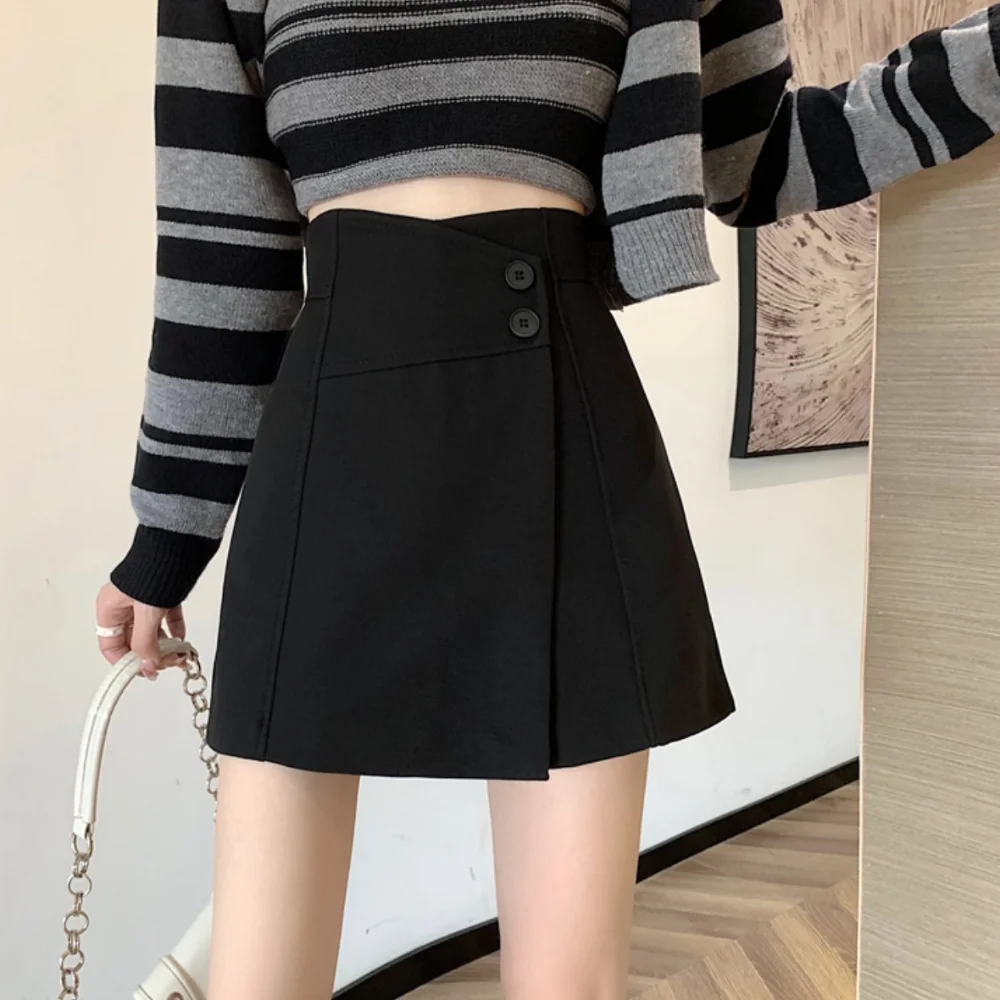 Simple Mini Summer A-line Skirt Shorts Loose Classic Women's Solid Hot Pants Streetwear Trousers Buttons 2 in 1 Skirt Shorts