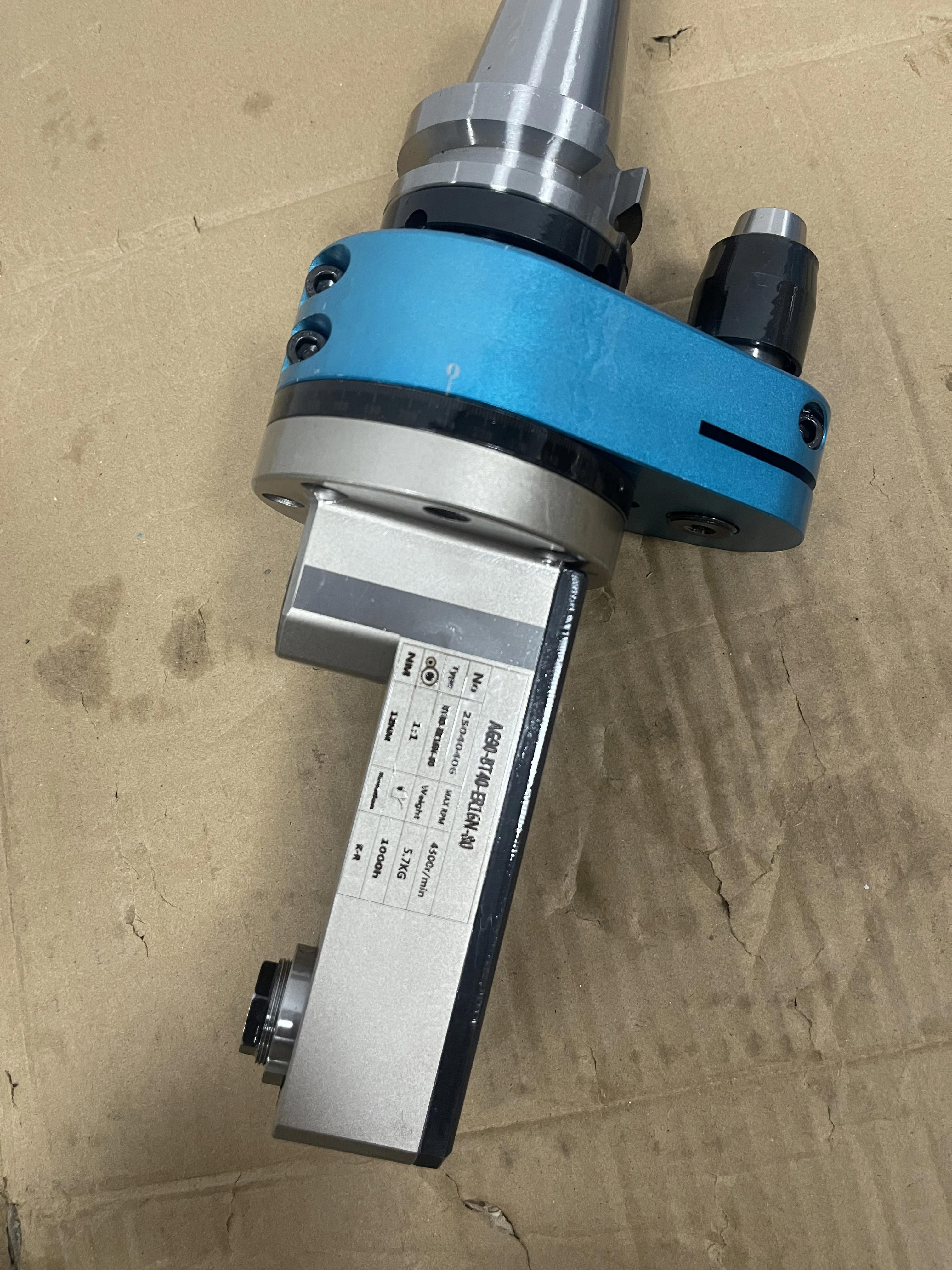 2026 hot saleLWEIER BT40 BT50 HSK63 CAT40 50 HSK100A Narrow Angle Head Customization Milling Machine