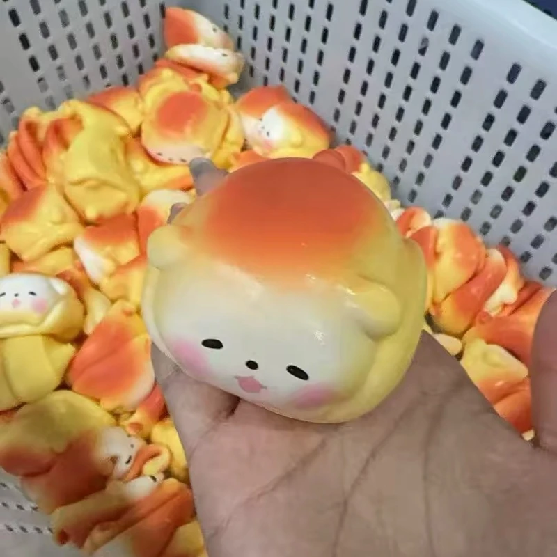 Crunchy Squishy Cute Puppy Bread Squeeze Toys Soft Simulated Food Anti Stress Fidgets Toys Slow Rebound Relieve Stress Toy image 3