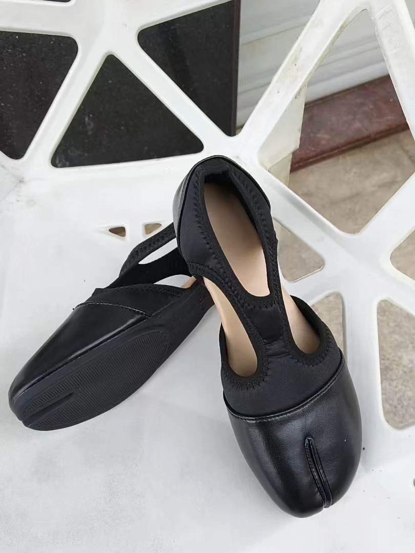 2026 Modische Damen-Markenschuhe Mary Janes Sommer Split-Toe Walking Sneakers Lässige Loafers Designer Schwarze Ballerinas Sandalen – Detail 8