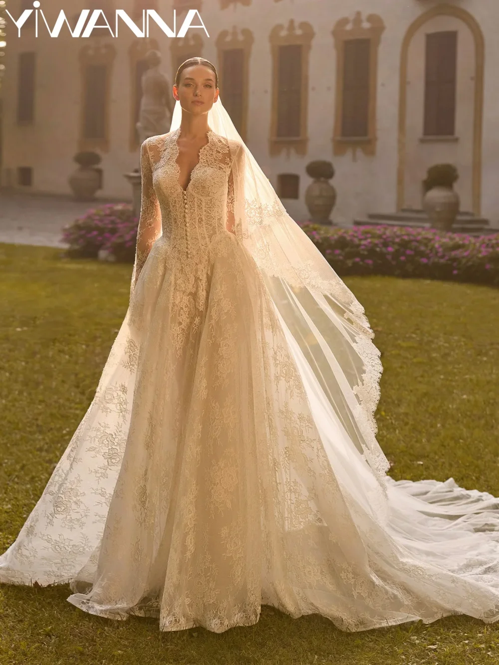 

Dreamy Ivory Floral Lace Wedding Dress Classic Vneck A-line Long Bridal Gown Customized Modest Vintage Dresses For Bride