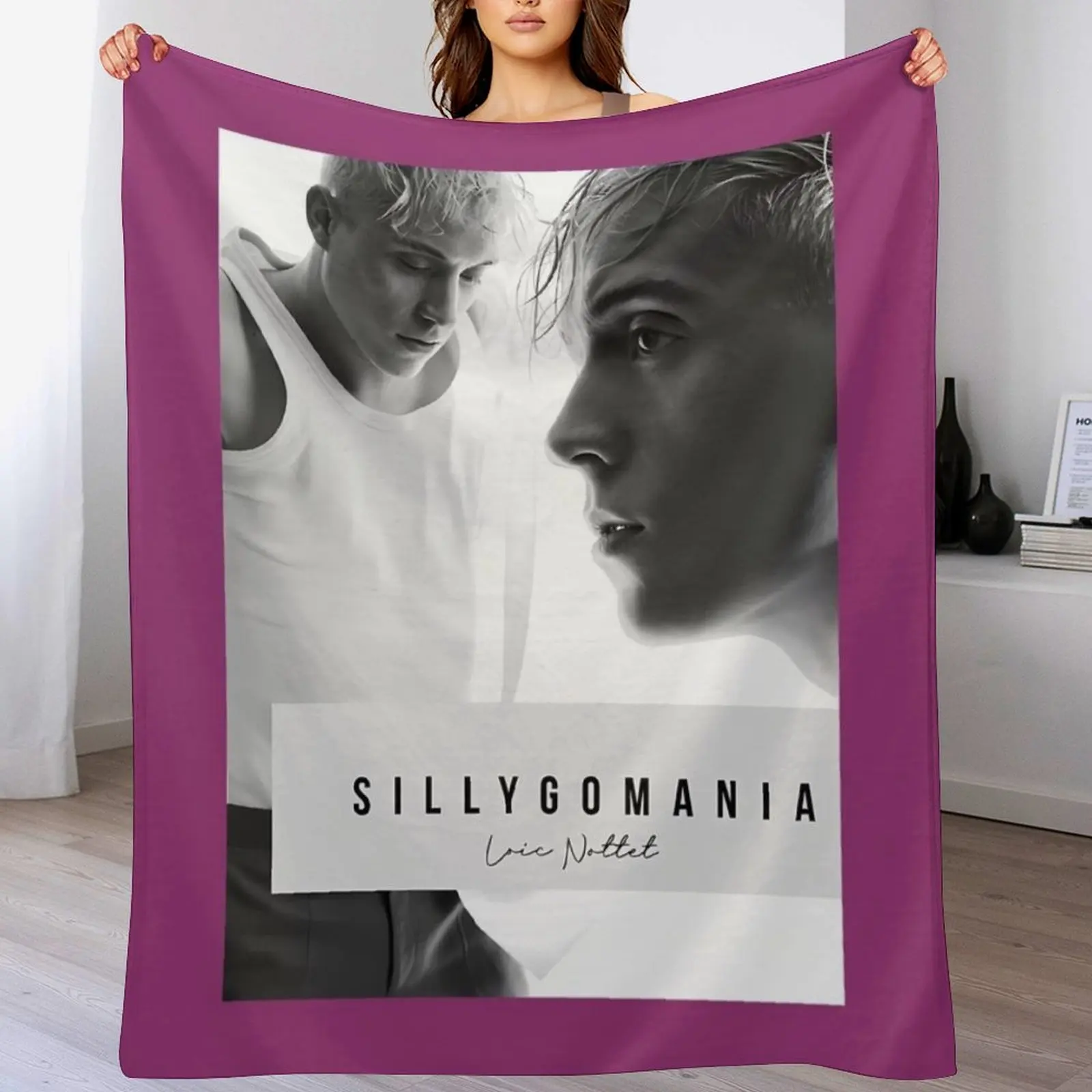 

Loc Nottet SILLYGOMANIA BW . \t Throw Blanket Warm funny gift Hairys Blankets