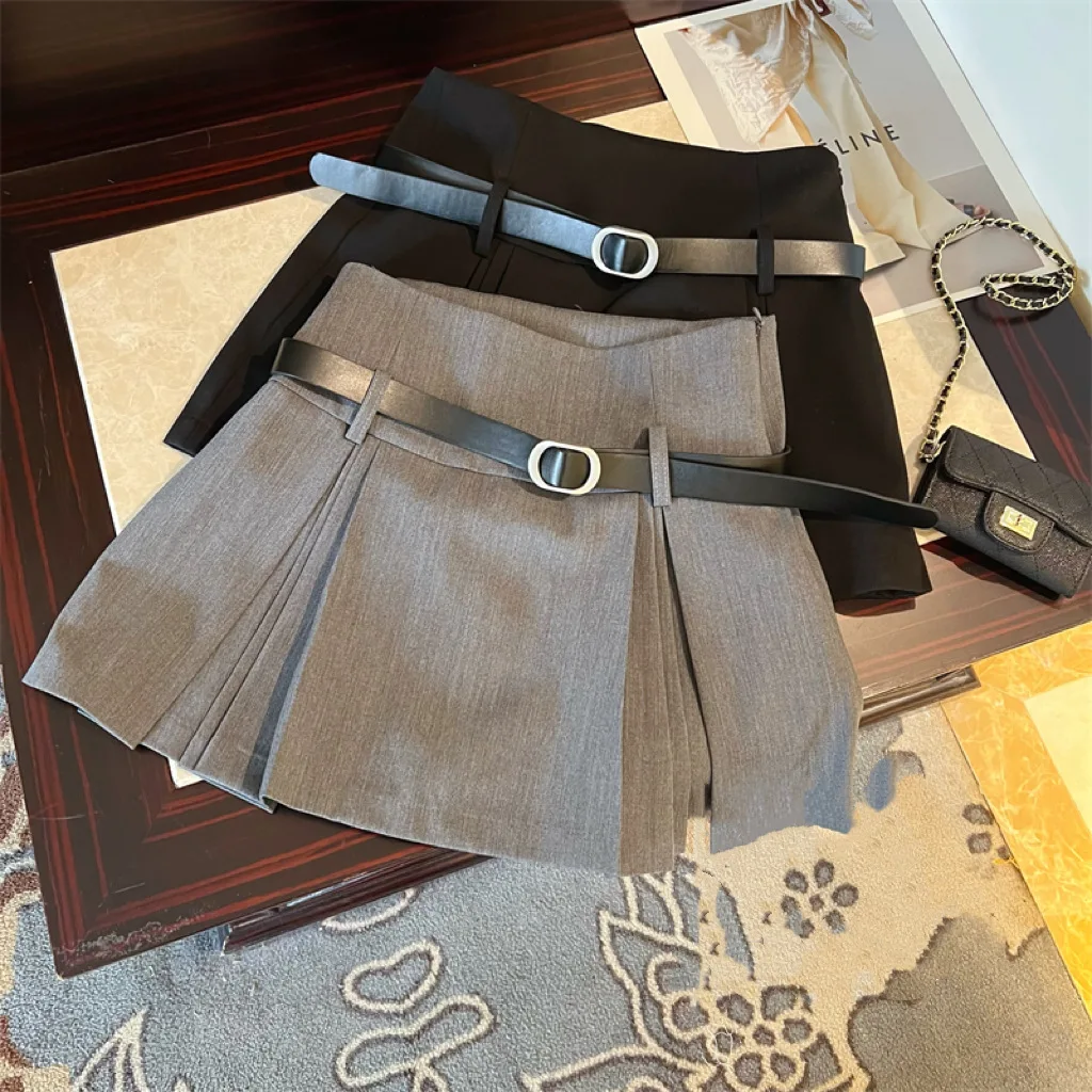 

Girls 2024 Spring/Summer New Pleated Skirt Korean Edition Fashion Elastic High Waist Belt Anti Glare Versatile Half Skirt