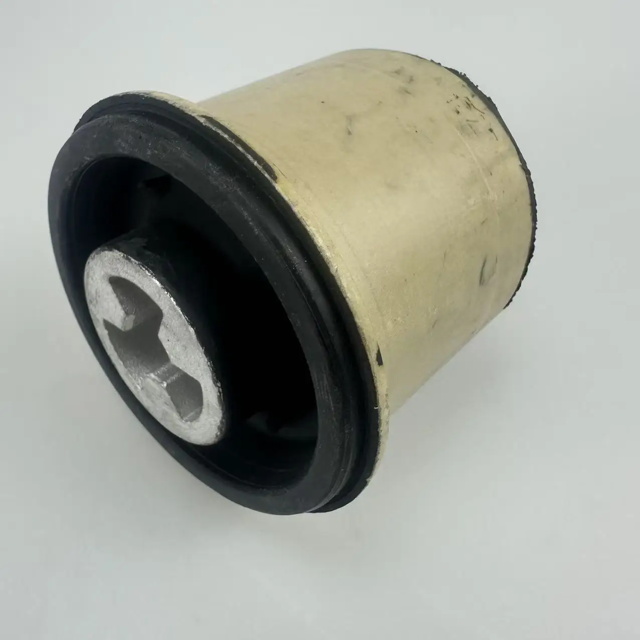 Rear Axle Beam Bushing  For VW Golf MK4 Jetta Bora Beetle Audi A3 TT Skoda Fabia Octavia Seat Ibiza Leon 1J0501541 1J0501541C