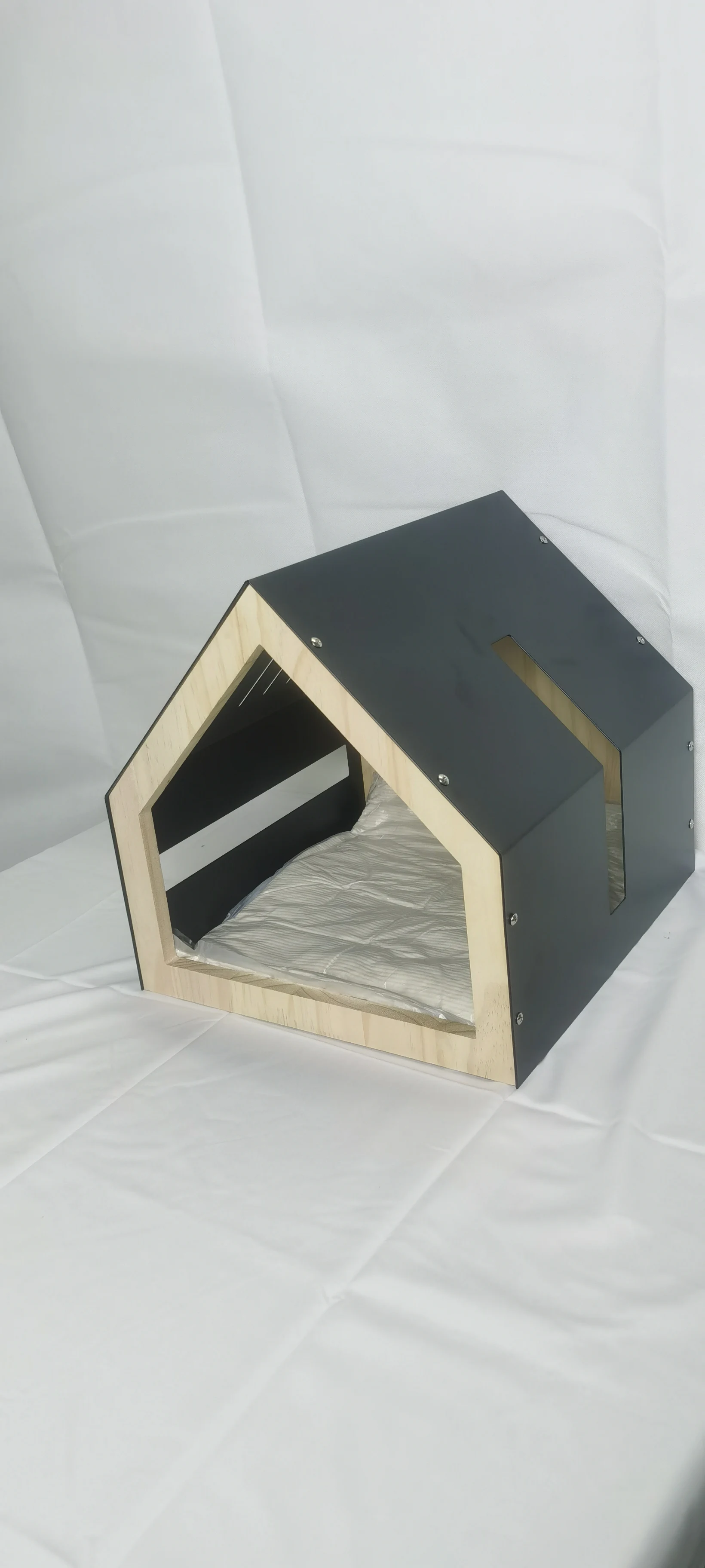 

Customizable Modern universal, minimalist Japanese-style cats and dogs, sun, outdoor, indoor, cat litter