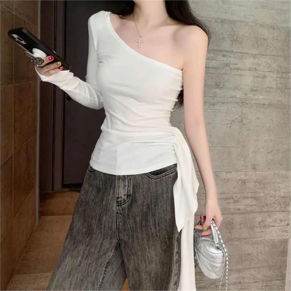 Irregular Off-the-shoulder Strap Long-sleeved T-shirt For Women's Hot Girls Off-the-shoulder Top Unique Chic Base Layer