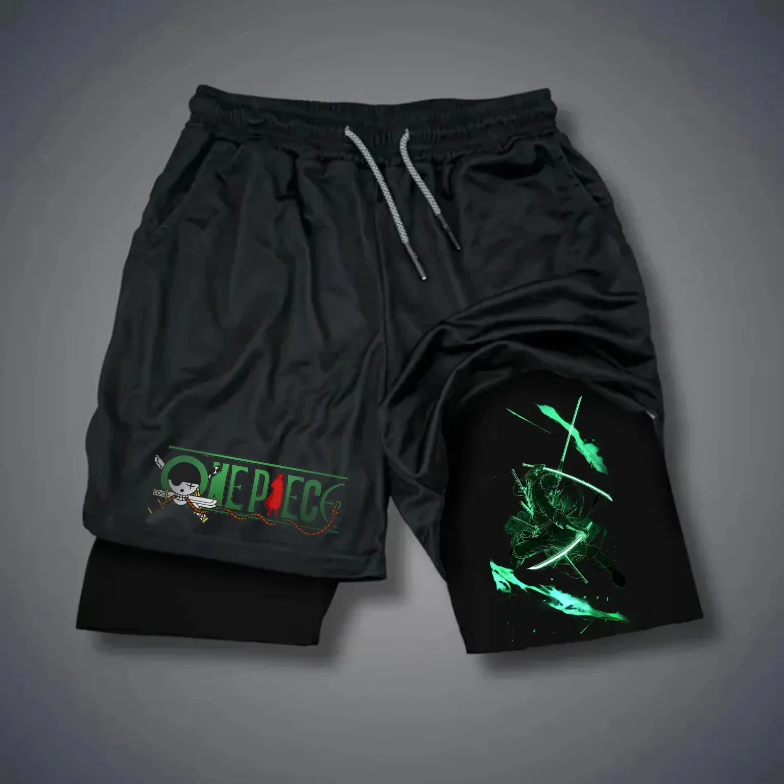 Bandai One Piece Luffy bedruckte doppellagige Shorts, lockere, schweißableitende und atmungsaktive Sportshorts für Herren und Damen im Sommer