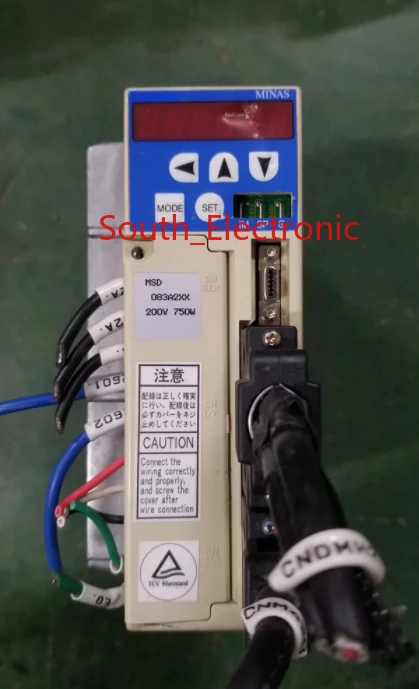 MSD041A1X 400W 100V    aervo driver  , In good working condition, free shipping  a