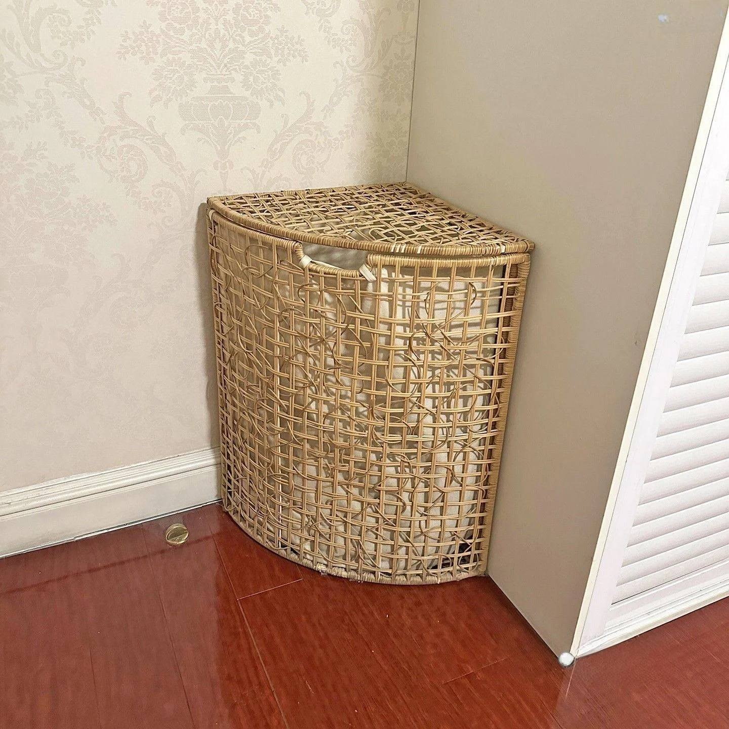 

Угловая корзина для хранения, плетеная корзина для белья в японском стиле, для дома, для ванной комнаты, для хранения свитеров и детских вещей