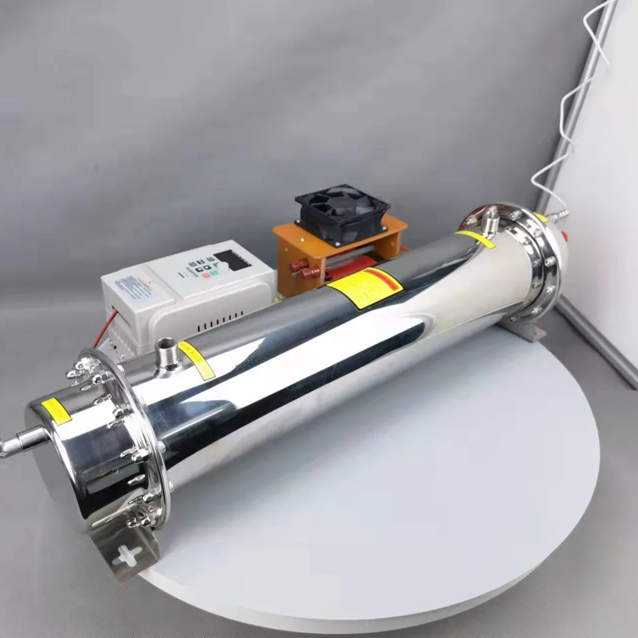 

2026 Adjustable 20G-100G High Concentration Home Ozone Generator Long Service Life Water Cooling Quartz Tube Kits Pump Core Comp