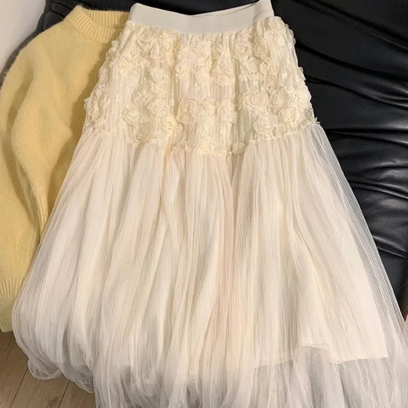 Pure and Sweet Age-reducing Three-dimensional Flower Skirt for Women in Winter New Mesh High-waist Long Skirt