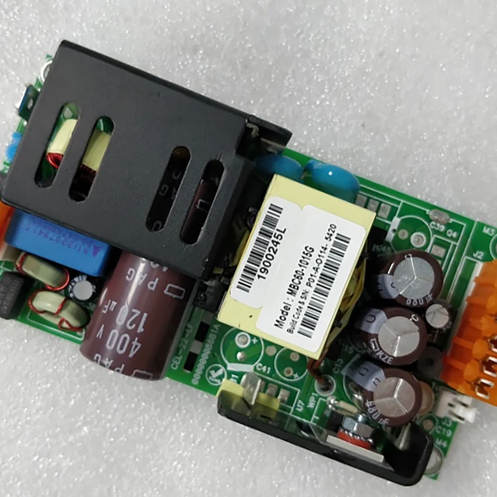 

Блок питания MBC60-1015G