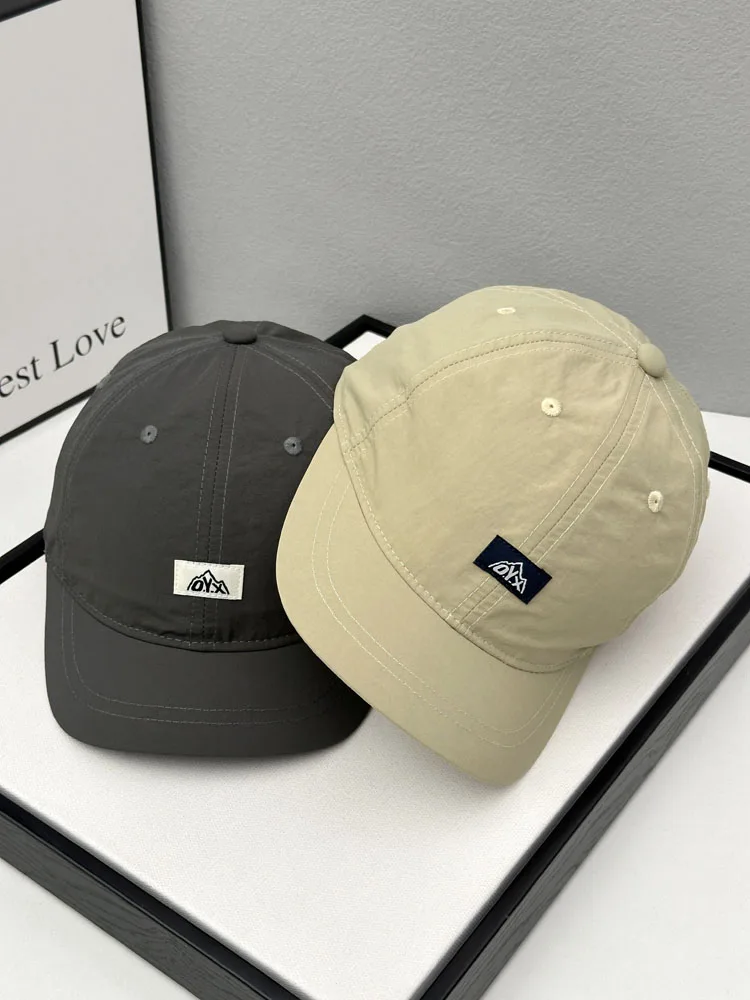 Baseball Hat Men\'s and Women\'s Spring Soft Top Comfortable Sunshade Travel Sun-Proof Peaked Cap