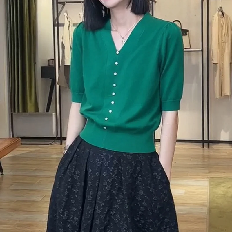 

Poetic Lin Brand Ice Silk Трикотажный топ с жемчужными пуговицами V-Ne Bubble Sve Pure Color Commute Korean Sle ort Sve Regular ...