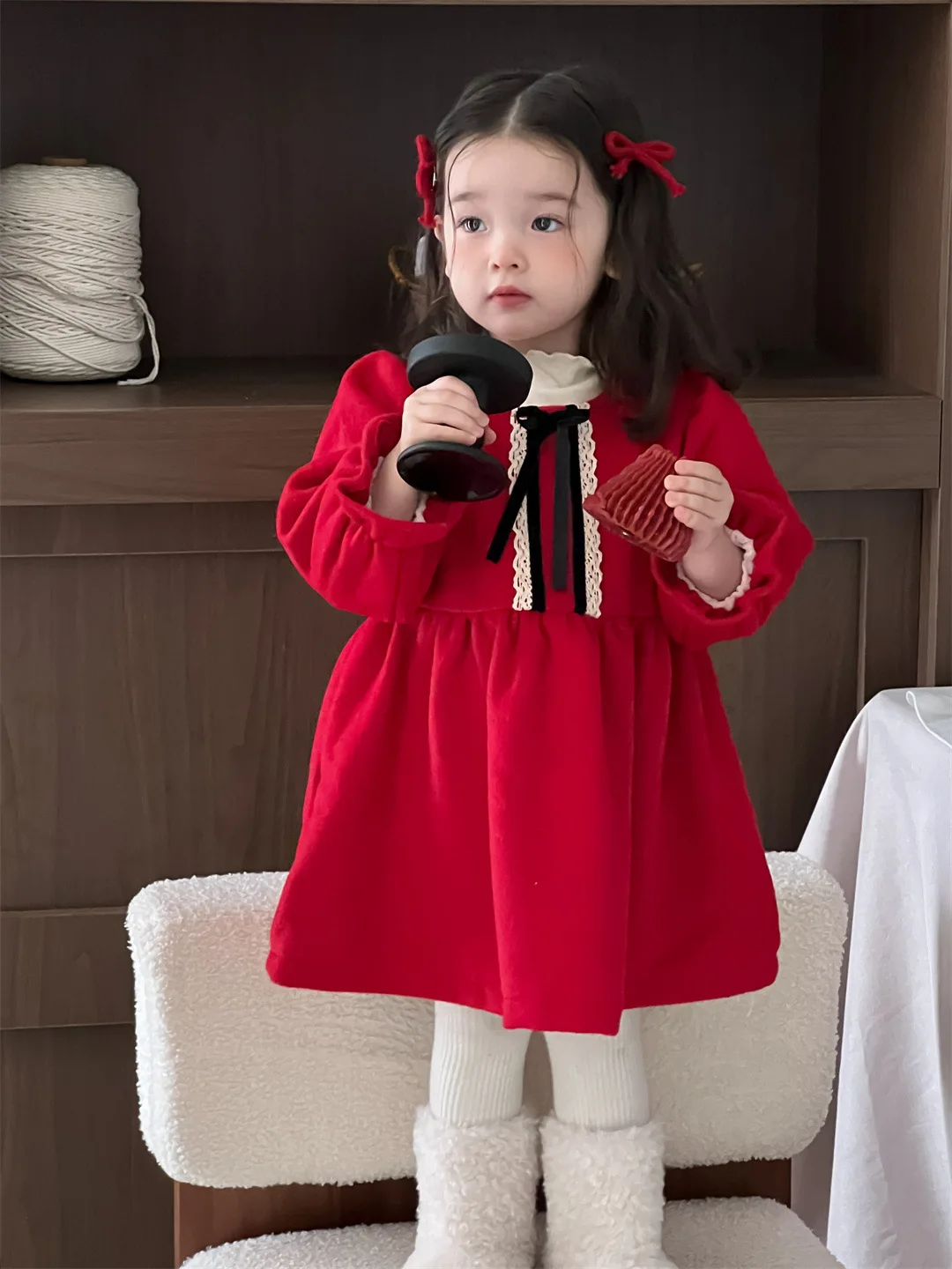 

2025 Winter New Baby Long Sleeve Fleece Princess Dress Infant Girls Bow Dress Plus Velvet Thick Toddler New Year's Clothing