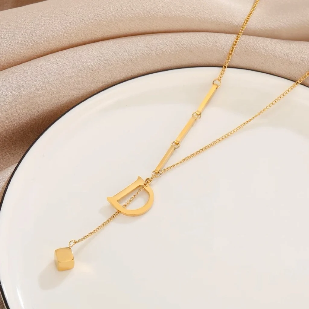 Luxury 24K 9999 Pure Gold real gold D Letter Women Necklace Geometric Square Pendant Clavicle Chain
