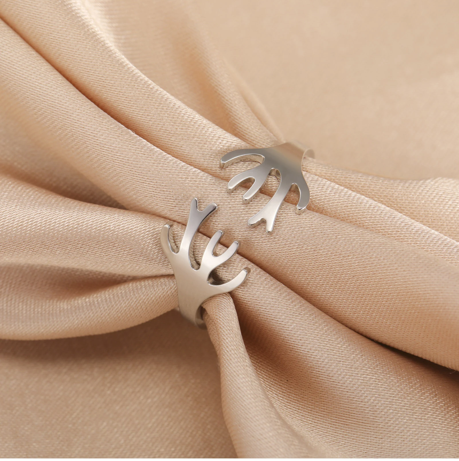 CoolTime Hirschgeweih Offener Ring Goldfarben Edelstahl Verstellbarer Ring Tierschmuck Geschenk für Liebhaber Natürliches Alltagsaccessoire – Detail 11