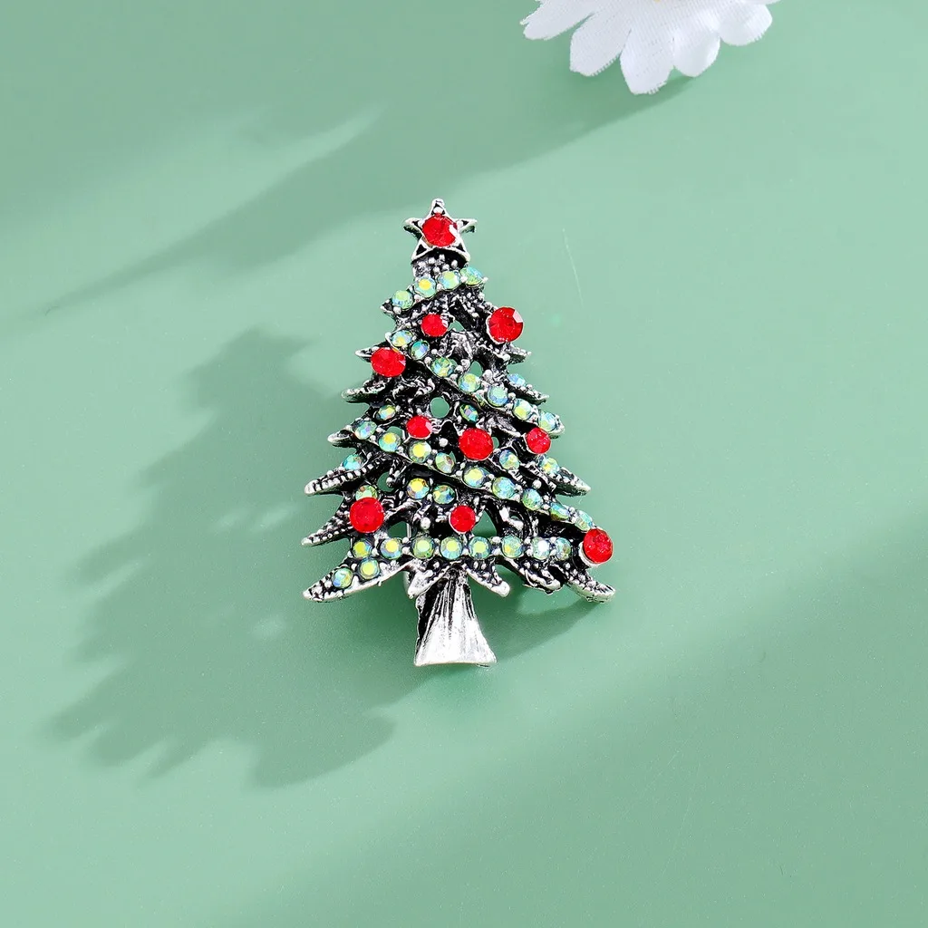 Christmas Tree Pin Delicate Alloy Pin Brooch Festive Lapel Pin Rhinestone Inlaid Rhinestone Brooch For Holiday Outing Cardigan