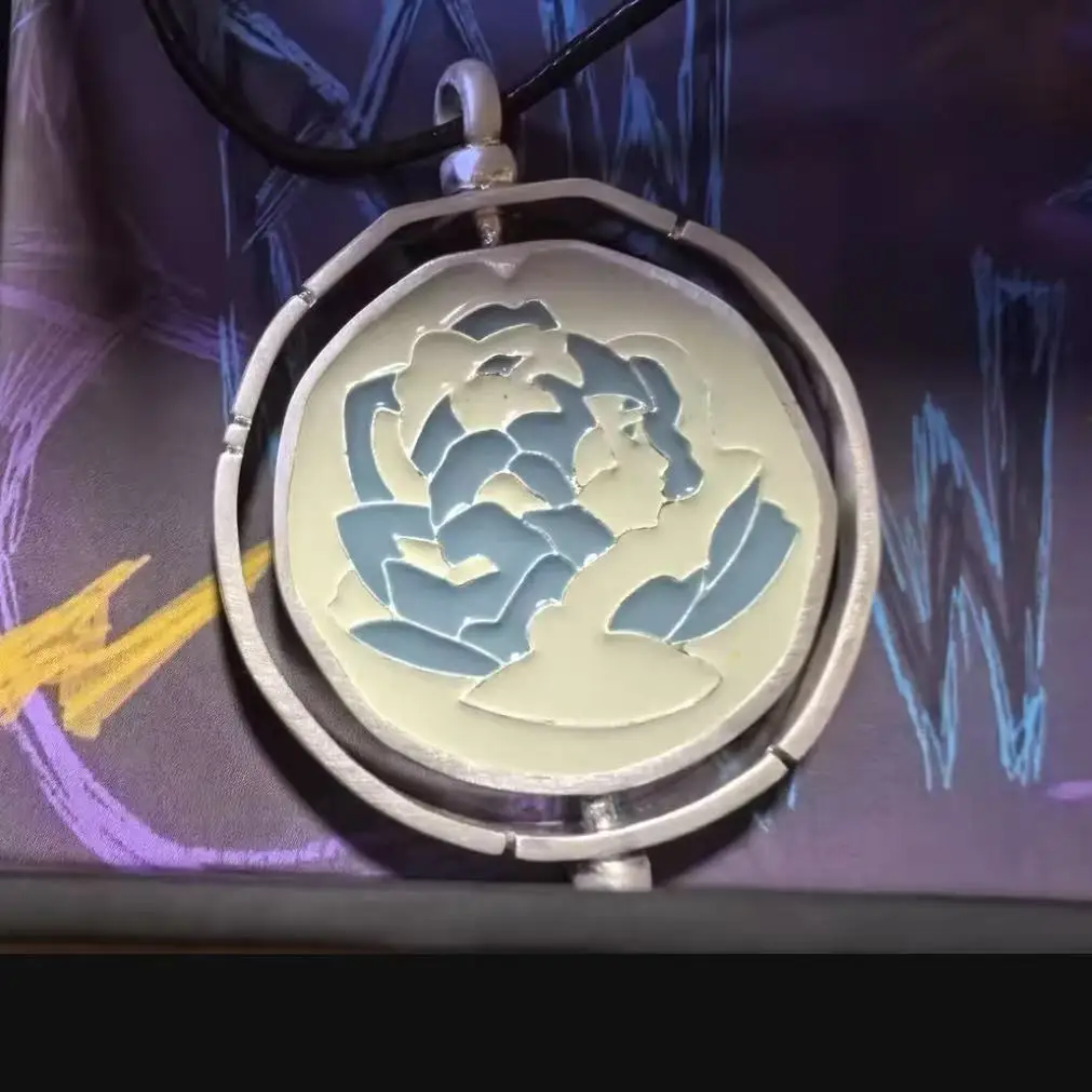 قلادة وردة زرقاء غامضة أصلية 100% عبوة أصلية جديدة تمامًا #3