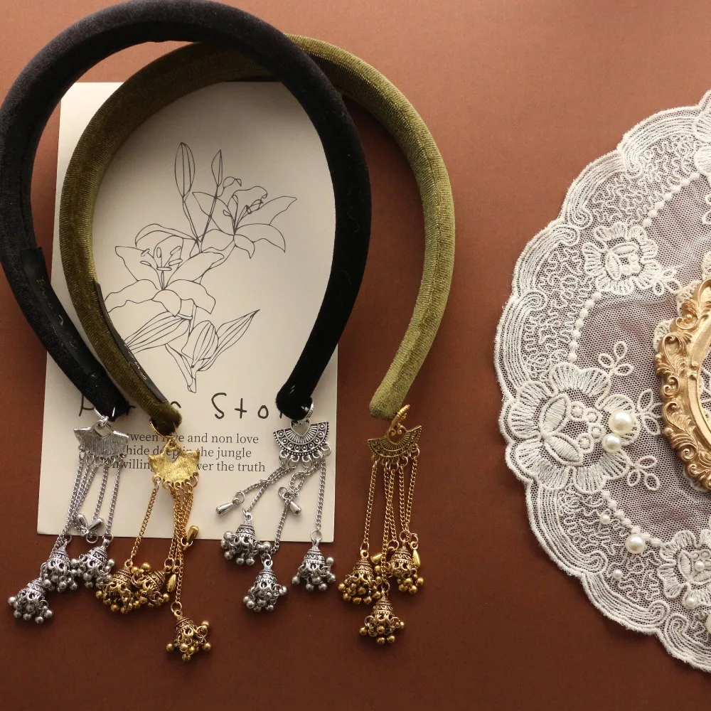

Elegant Alloy Bell Tassel Hairband Luxury Shiny Vintage Hair Hoop Jewelry Flocking Ethnic Style Headband Decoration