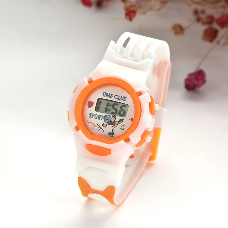 Montre électronique pour enfants, deux documents, patchwork pour étudiants, dessin animé mignon, montres numériques, universel pour garçons et filles