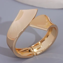 2024 Trendy Simple Wide Cuff Bracelet & Bangle For Women Minimalist Alloy Chunky Big Bracelets Fashion Party Jewelry Accessories