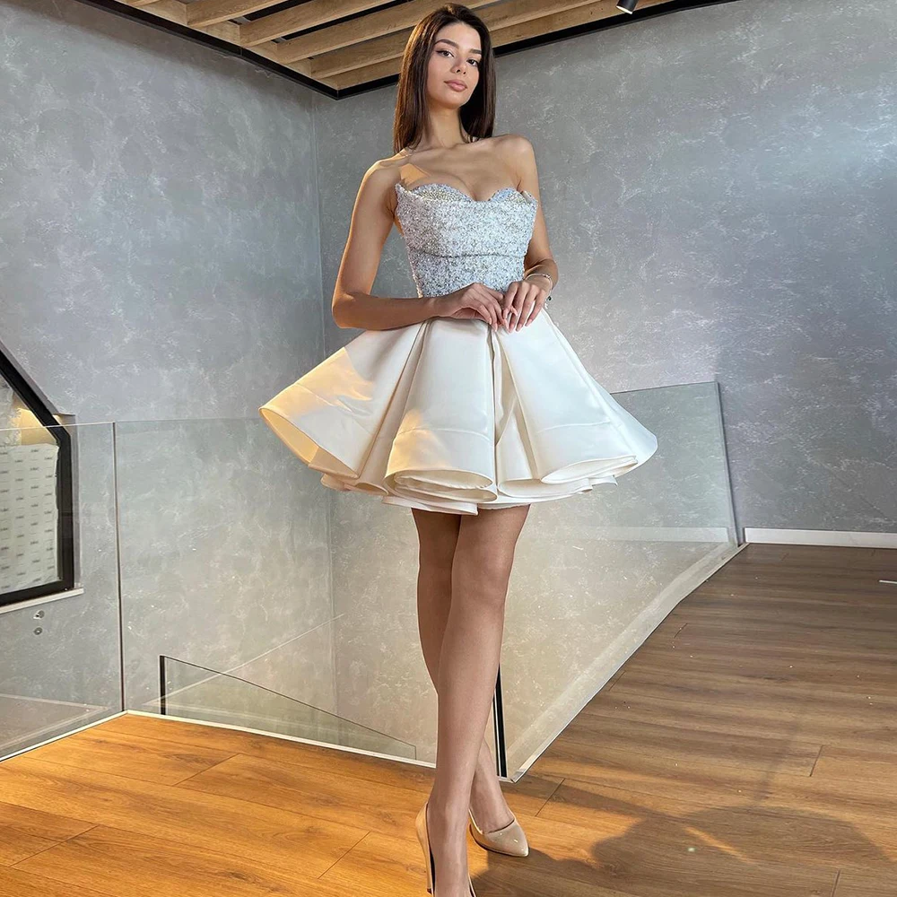 

Puffy Cocktail Dresses 2025 Women’ s Strapless Draped Mini Evening Gowns Sweetheart A-Line Ivory Satin Sexy Prom Party Dress