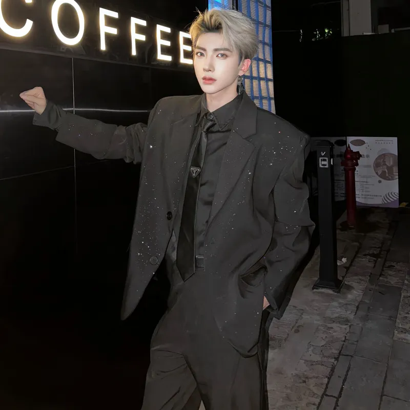 

Весенне-осенний мужской костюм с блестящими наплечниками: пиджак и брюки с высокой талией, яркий цветовой блок, повседневный дизайн