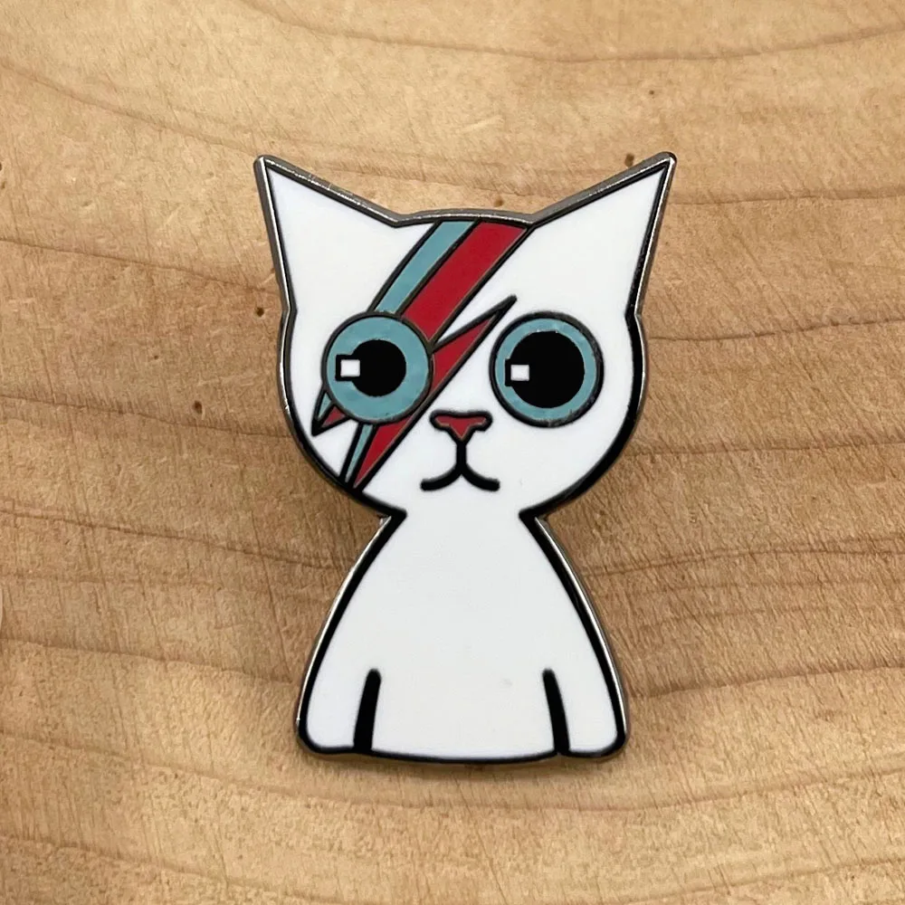 Rock Singer Cute White Cat Enamel Pins Music Band Cartoon Metal Brooch Badge Fashion Jewellery Backpack Accessory Gifts