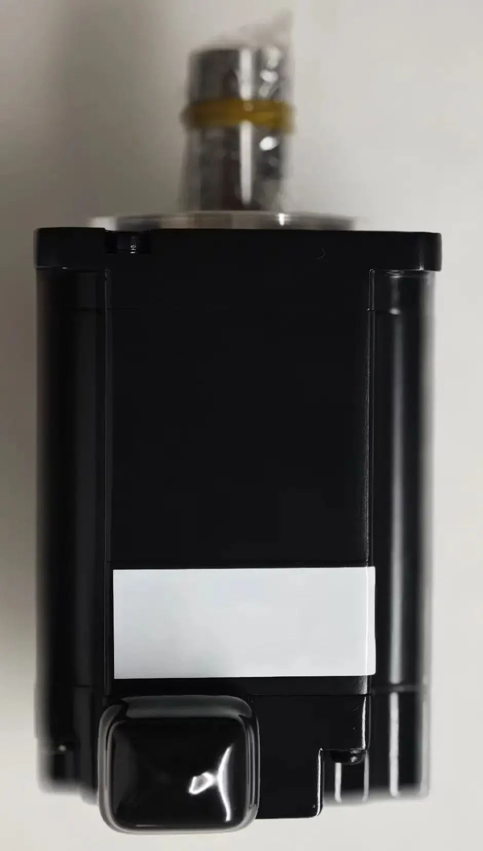 SGM7A-02A7A61 محرك سيرفو جديد تمامًا، شحن سريع SGM7A 02A7A61