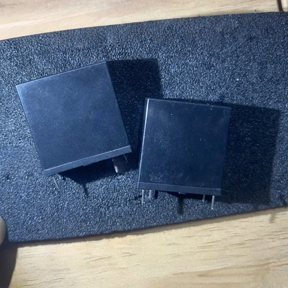 5pcs/lot G5CA-1A-E-5VDC HF36FD-012-HT IRFD120 IRFD120PBF M-97060 M97060 DIP-4