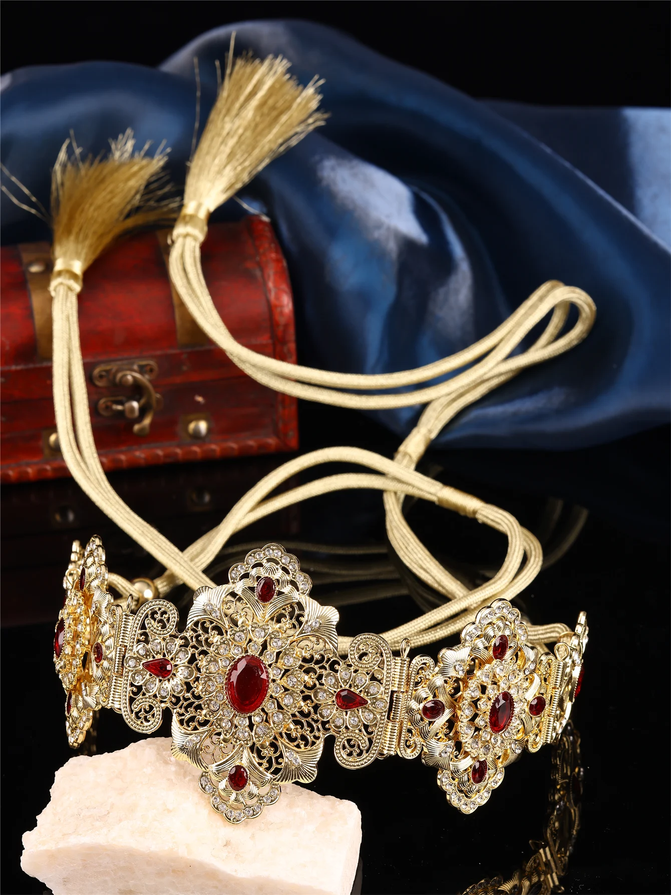 

1-струнный марокканский женский халат, полый резной ремень, инкрустированный искусственными драгоценными камнями и кисточками, свадебные украшения