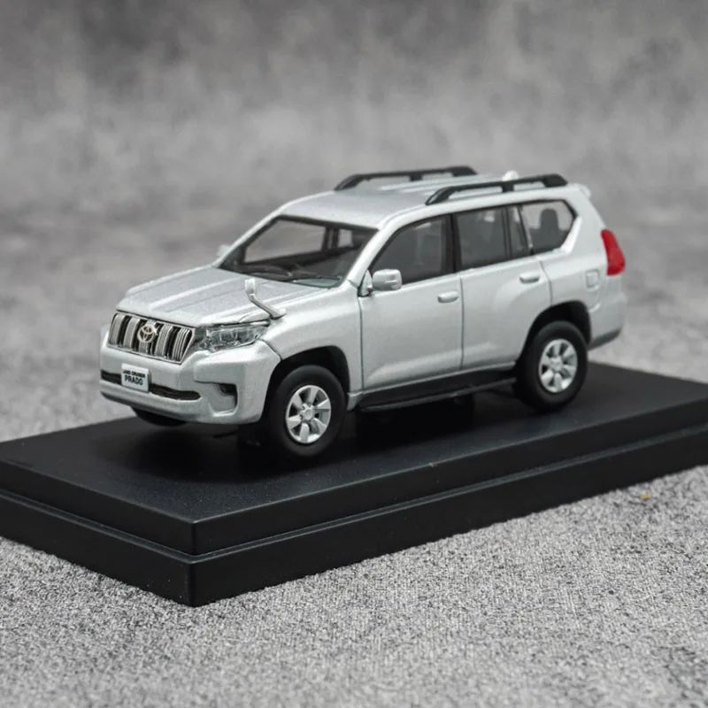 

1/64 Scale Prado Off-road Vehicle Simulation Alloy Car Model Static Display Collectible Gift Toy Souvenir Decoration