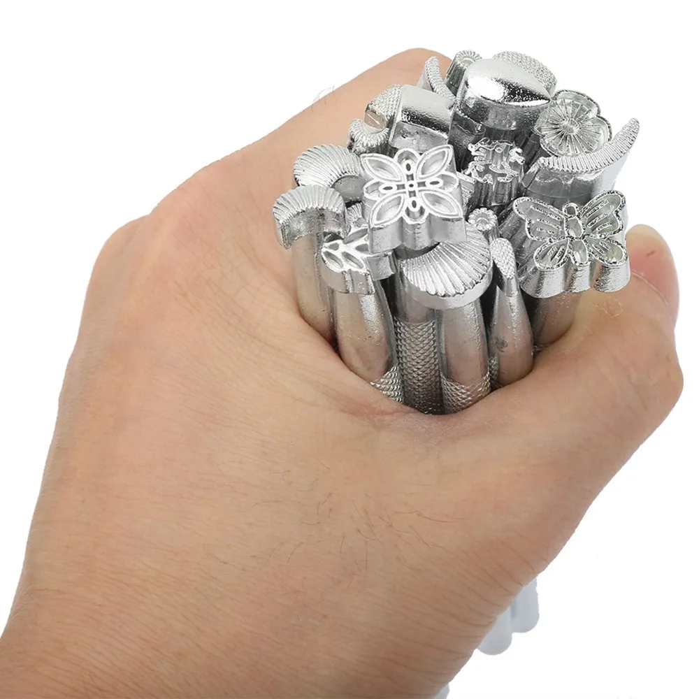 20pcs Silver Finish Leather Stamp Punch Set Punch Tools Carving Stamps Saddle Making Tools Set DIY Craft Tool Kit