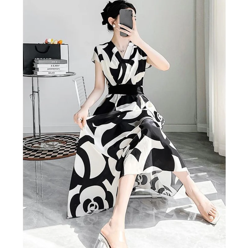 

2024 New Summer Printing Elegant Chiffon Womens Dresses Slim High Waist A-line Fashion Dress French Middle Length V-Neck Robe