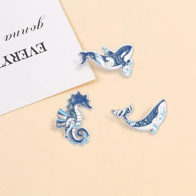 3/6Pcs Cartoon Sparkling Underwater Marine Creatures Enamel Pins Glitter Dolphins Manta Ray Seahorse Sharks Whale Brooch Jewelr