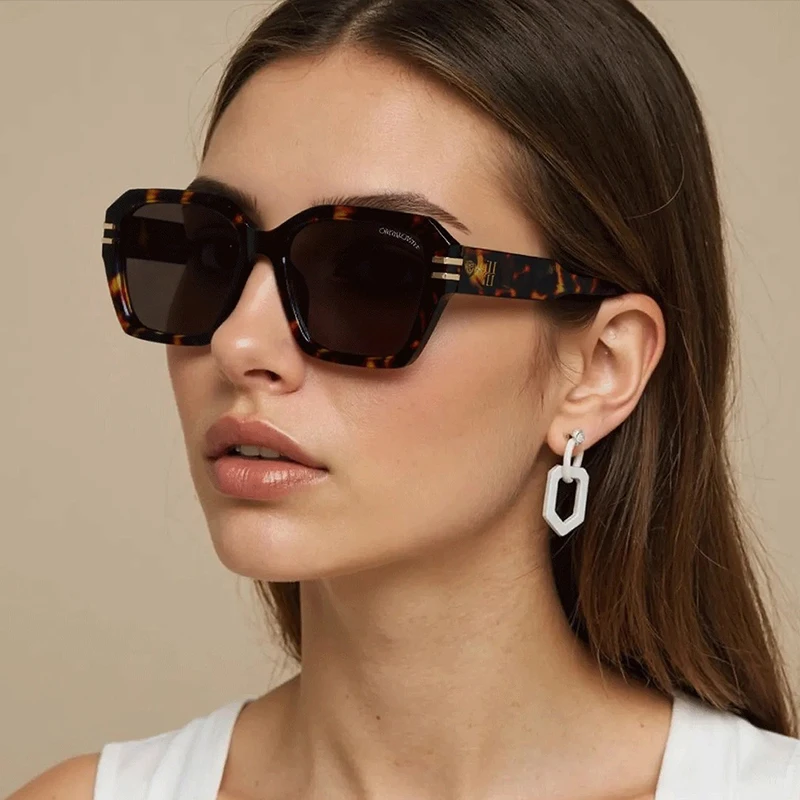 CH – lunettes de soleil à couleur changeante pour hommes et femmes, à la mode, pour cyclisme tout-terrain, nouvelles lunettes essentielles ClassicHoliday, 2025